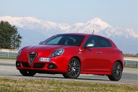 Al momento stai visualizzando Rottamazione Auto ALFA ROMEO Giulietta Quadrifoglio Verde SPORTIVA Benzina dal 2011 – IN PRUDUZIONE