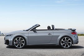 Al momento stai visualizzando Rottamazione Auto AUDI TT RS Roadster DECAPPOTTABILE Benzina dal 2019 – IN PRUDUZIONE