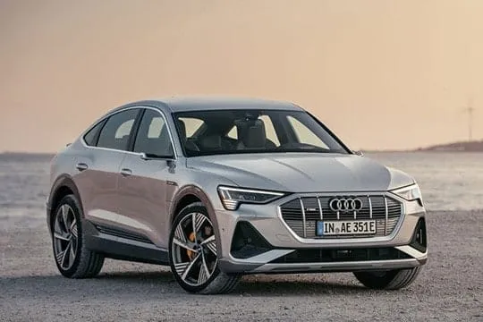 Al momento stai visualizzando Rottamazione Auto AUDI e-tron Sportback SUV Elettrica dal 2019 – IN PRUDUZIONE