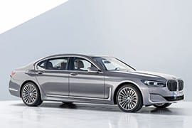 Al momento stai visualizzando Rottamazione Auto BMW 7 Series BERLINA Diesel · Benzina · Ibrida dal 2019 – IN PRUDUZIONE
