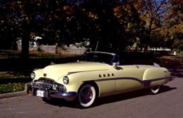 Rottamazione Auto BUICK Roadmaster DECAPPOTTABILE Benzina dal 1949 – 1958