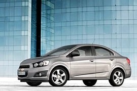 Al momento stai visualizzando Rottamazione Auto CHEVROLET Aveo / Kalos Sedan BERLINA Benzina · Diesel dal 2011 – IN PRUDUZIONE