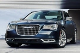 Al momento stai visualizzando Rottamazione Auto CHRYSLER 300 BERLINA Benzina · Diesel dal 2015 – IN PRUDUZIONE
