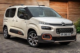 Al momento stai visualizzando Rottamazione Auto CITROEN Berlingo VAN Benzina · Diesel · Gas natuale dal 2018 – IN PRUDUZIONE
