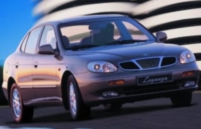 Rottamazione Auto DAEWOO Leganza BERLINA Benzina dal 1997 – 2002