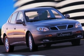 Al momento stai visualizzando Rottamazione Auto DAEWOO Leganza BERLINA Benzina dal 1997 – 2002