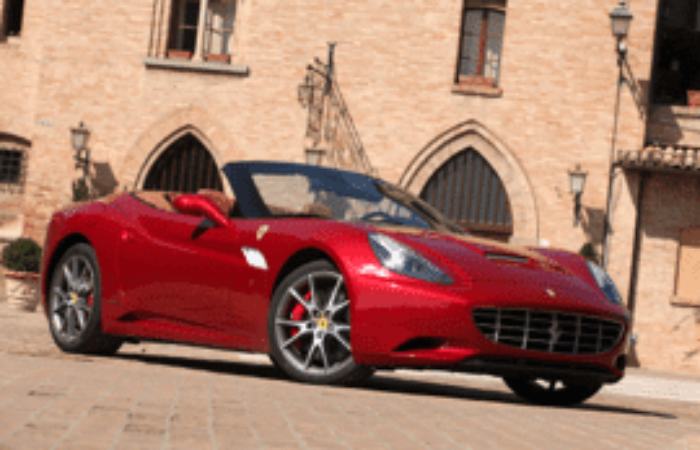 Rottamazione Auto FERRARI F149 California DECAPPOTTABILE Benzina dal 2012 – IN PRUDUZIONE