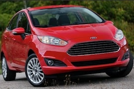 Al momento stai visualizzando Rottamazione Auto FORD Fiesta Sedan BERLINA Benzina · Diesel dal 2011 – IN PRUDUZIONE