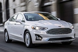 Al momento stai visualizzando Rottamazione Auto FORD Fusion North American BERLINA Benzina · Ibrida · Etanolo dal 2018 – IN PRUDUZIONE