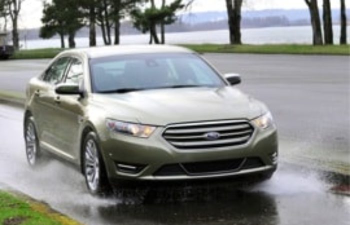Rottamazione Auto FORD Taurus BERLINA Benzina dal 2012 – 2019