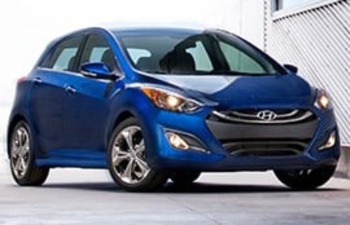 Rottamazione Auto HYUNDAI Elantra 5 Doors SPORTIVA Benzina · Diesel dal 2012 – IN PRUDUZIONE