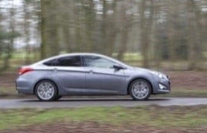 Rottamazione Auto HYUNDAI i40 BERLINA Benzina · Diesel dal 2011 – 2018