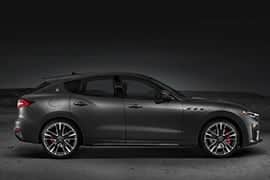 Al momento stai visualizzando Rottamazione Auto MASERATI Levante SUV Benzina · Diesel dal 2018 – IN PRUDUZIONE