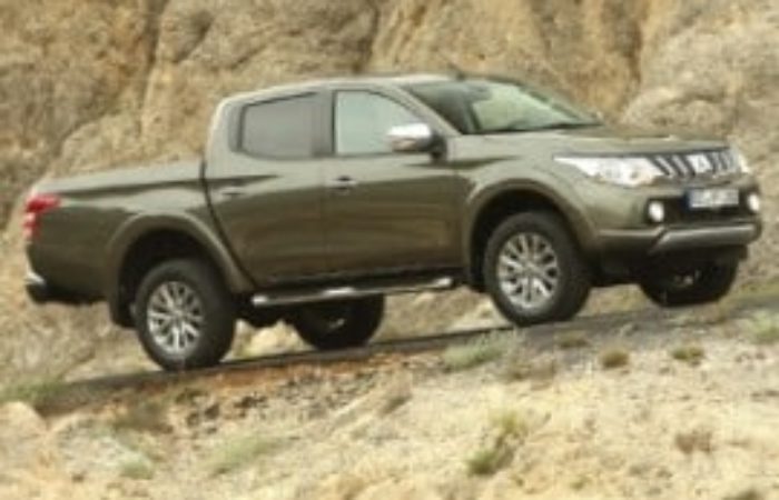 Rottamazione Auto MITSUBISHI L 200 AUTOCARRO Diesel · Benzina dal 2015 – IN PRUDUZIONE