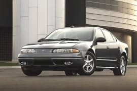 Al momento stai visualizzando Rottamazione Auto OLDSMOBILE Alero sedan  Benzina dal 1999 – 2004