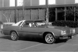 Al momento stai visualizzando Rottamazione Auto OLDSMOBILE Cutlass Benzina dal 1975 – 1963