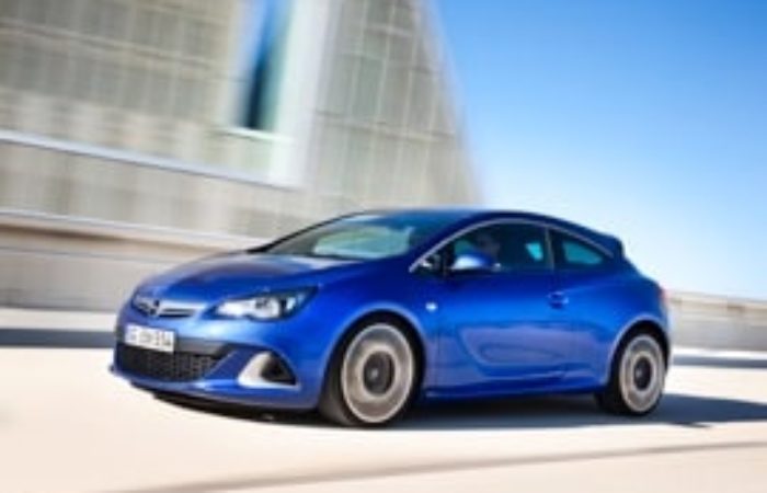 Rottamazione Auto OPEL Astra OPC SPORTIVA Benzina dal 2013 – IN PRUDUZIONE