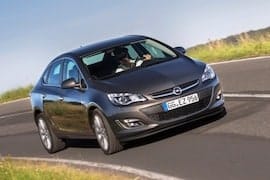 Al momento stai visualizzando Rottamazione Auto OPEL Astra Sedan BERLINA Benzina · Diesel dal 2012 – IN PRUDUZIONE