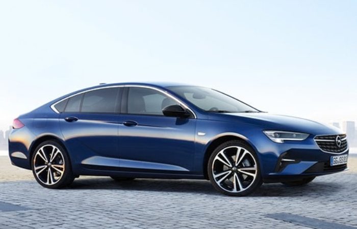 Rottamazione Auto OPEL Insignia BERLINA Benzina · Diesel · Gas natuale dal 2019 – IN PRUDUZIONE