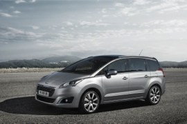 Al momento stai visualizzando Rottamazione Auto PEUGEOT 5008 VAN Benzina · Diesel dal 2013 – IN PRUDUZIONE