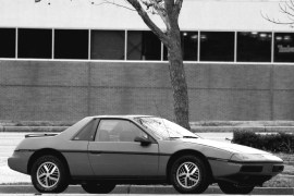 Al momento stai visualizzando Rottamazione Auto PONTIAC Fiero  Benzina dal 1985 – 1988