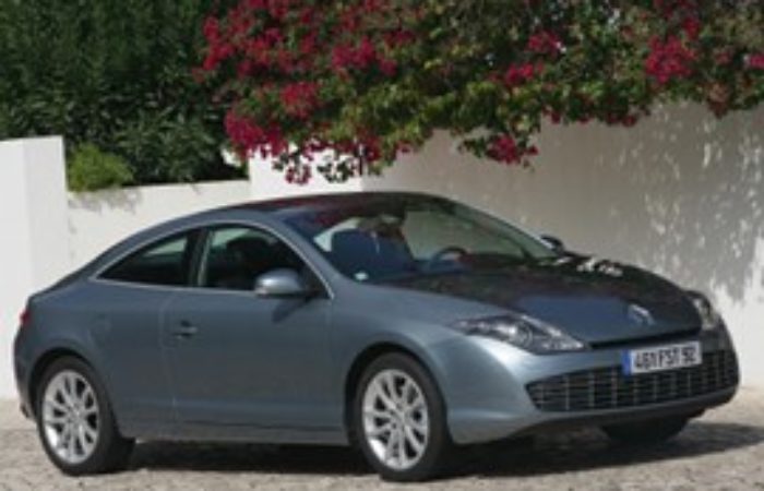 Rottamazione Auto RENAULT Laguna Coupe COUPE’ Benzina · Diesel dal 2008 – IN PRUDUZIONE