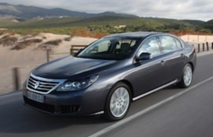 Rottamazione Auto RENAULT Latitude BERLINA Benzina · Diesel dal 2010 – IN PRUDUZIONE