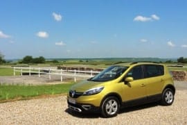 Al momento stai visualizzando Rottamazione Auto RENAULT SCENIC XMOD VAN Benzina · Diesel dal 2013 – IN PRUDUZIONE