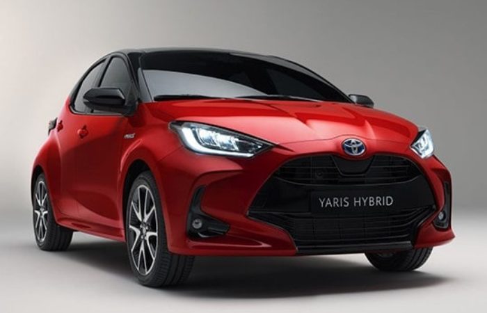 Rottamazione Auto TOYOTA Yaris 5 Doors SPORTIVA Benzina · Diesel · Ibrida dal 2019 – IN PRUDUZIONE