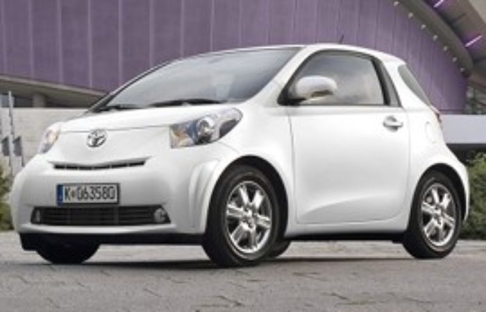 Rottamazione Auto TOYOTA iQ SPORTIVA Benzina · Diesel dal 2008 – 2015