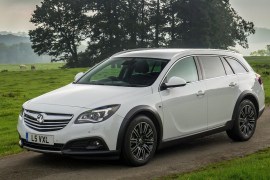 Al momento stai visualizzando Rottamazione Auto VAUXHALL Insignia Hatchback SPORTIVA Benzina · Diesel dal 2013 – IN PRUDUZIONE
