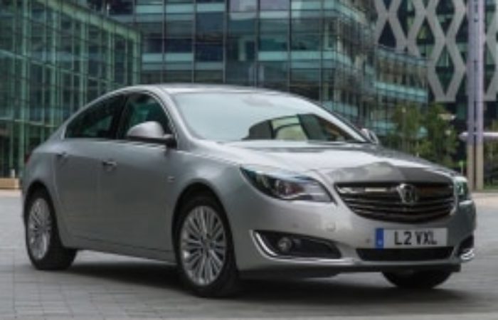 Rottamazione Auto VAUXHALL Insignia Sedan BERLINA Benzina · Diesel dal 2013 – IN PRUDUZIONE