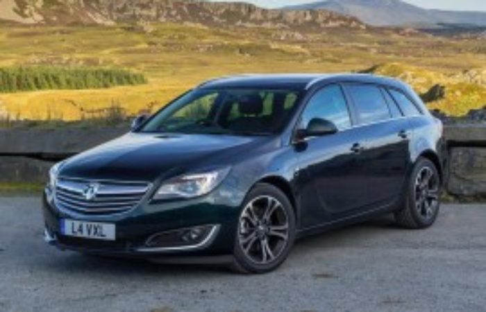 Rottamazione Auto VAUXHALL Insignia Sports Tourer STATION WAGON Benzina · Diesel dal 2013 – IN PRUDUZIONE