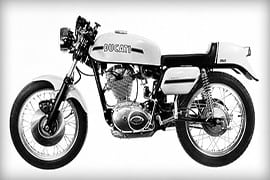 Al momento stai visualizzando Rottamazione Moto DUCATI MARK
