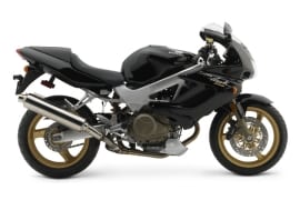 Al momento stai visualizzando Rottamazione Moto HONDA VTR