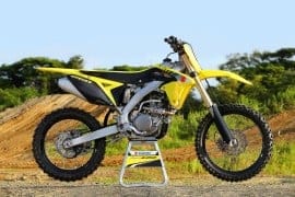 Al momento stai visualizzando Rottamazione Moto SUZUKI RM